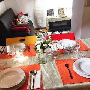 3-tourist House Bologna-mansarda - Self Check-in Appartamento